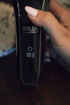 Adler Parranajo*partakone digitaalinen ladattava
