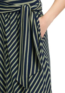 Betty Barclay Vapaa-Ajan Mekot*mekko 1750 1409 midi dark blue / green 8857