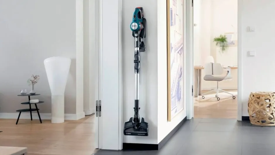 Bosch Silitys Ja Siivous*ladattava varsipölynimuri BSS71125AH