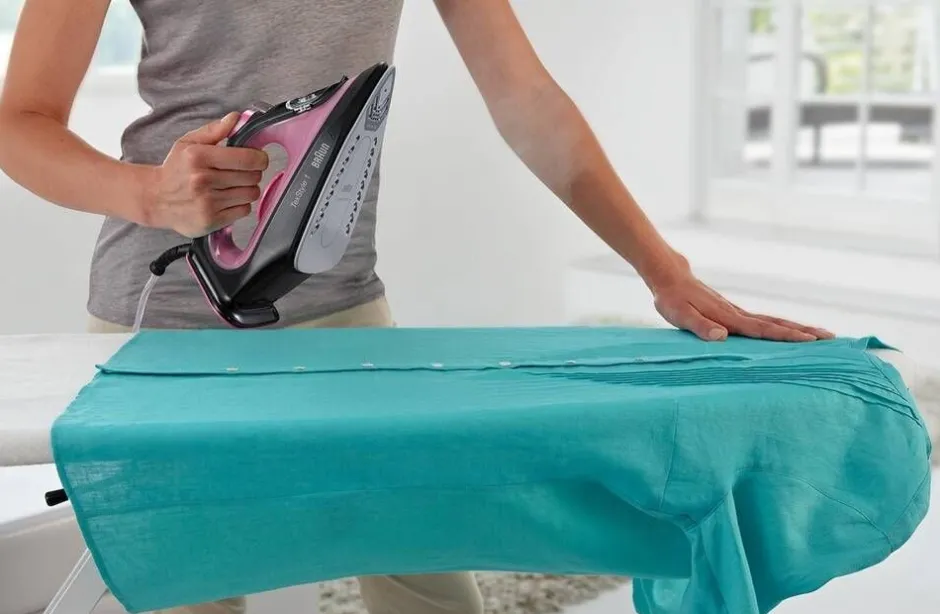 Braun Silitys Ja Siivous*höyrysilitysrauta TexStyle 1 SI1070PU