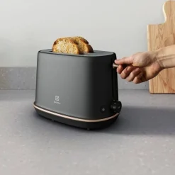 Electrolux Leivänpaahtimet Ja Grillit*Explore 7 leivänpaahdin E7T1-6BP