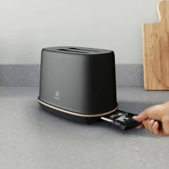 Electrolux Leivänpaahtimet Ja Grillit*Explore 7 leivänpaahdin E7T1-6BP