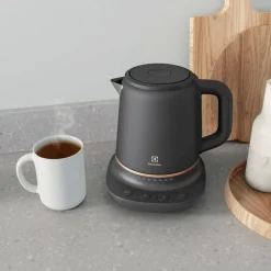 Electrolux Kahvi Ja Kuumat Juomat*Explore 7 vedenkeitin 1,25 L E7CK1-6BP