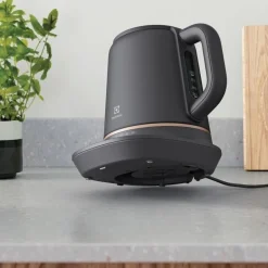 Electrolux Kahvi Ja Kuumat Juomat*Explore 7 vedenkeitin 1,25 L E7CK1-6BP