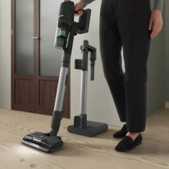 Electrolux Silitys Ja Siivous*varsi-imuri Ultimate 800 Green EP81B25GRN