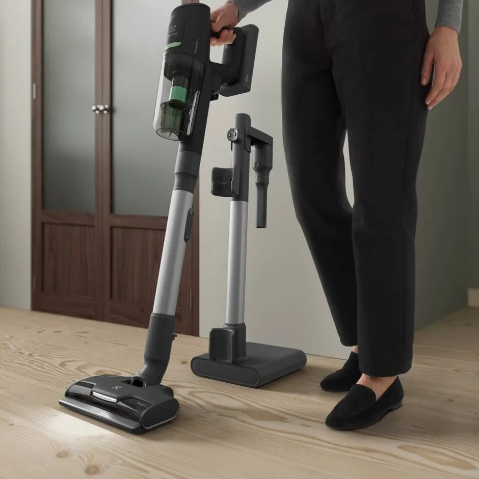Electrolux Silitys Ja Siivous*varsi-imuri Ultimate 800 Green EP81B25GRN