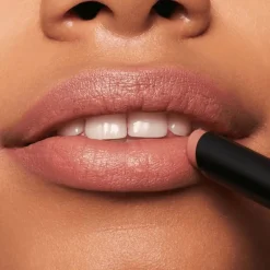Essence Meikit*huulipuna The Slim Stick 101