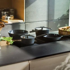 Fiskars Keittoastiat*Hard Face kasari 1,8 l kannella