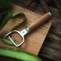 Fiskars Veitset Ja Leikkuulaudat*Norden kuorija pyörivä terä
