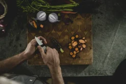 Fiskars Veitset Ja Leikkuulaudat*Norden Vihannesveitsi