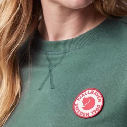 Fju00e4llru00e4ven Fleecet, Colleget Ja Hupparit*Fjällräven collegepaita 1960 Logo Badge Sweater W 679 Deep Patina