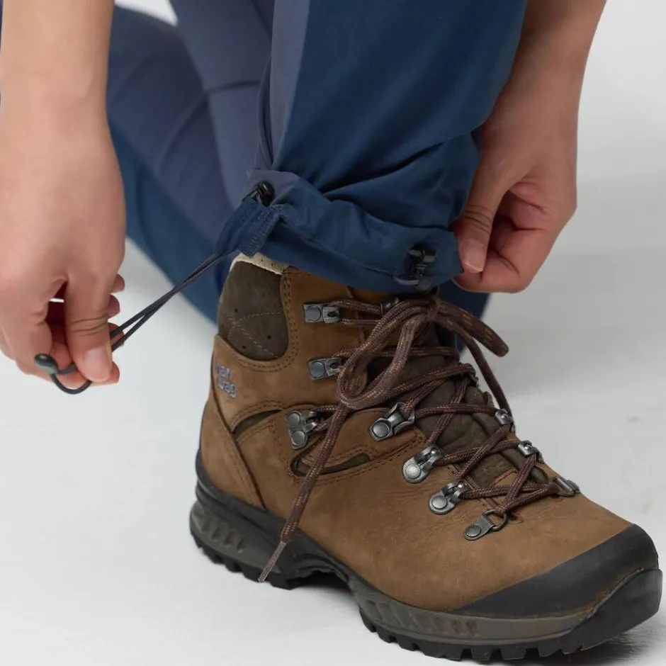 Fju00e4llru00e4ven Vaellus- Ja Metsästysvaatteet|Ulkoilu*Fjällräven housut Abisko Hybrid Trail Trs W 550 Black