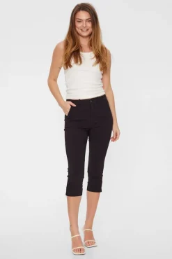 Freequent Shortsit Ja Caprit*caprit FqSolvej-ca
