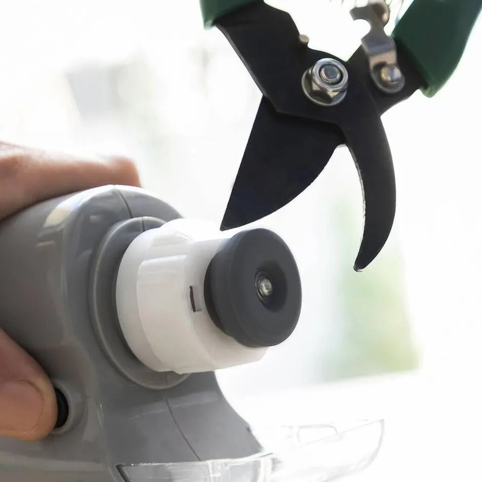 InnovaGoods Veitset Ja Leikkuulaudat*Veitsenteroitin