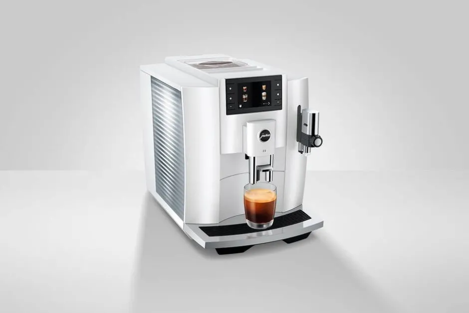 Jura Kahvi Ja Kuumat Juomat*kahviautomaatti E8 Piano White (EC)