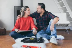 Lenco Äänentoisto*vinyylilevysoitin bluetooth lähettimellä LBT-120BK  musta