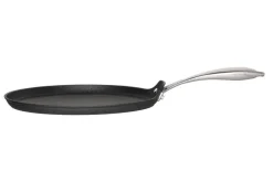 Maku Paistoastiat*ohukais- ja omelettipannu Robuste 28 cm