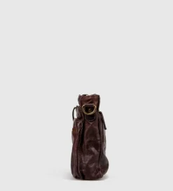Montana Laukut*laukku Alpha Crossbody Brown 200 Brown