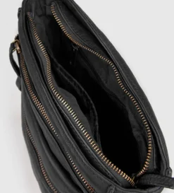 Montana Laukut*laukku Alpha Crossbody Black 100 Black