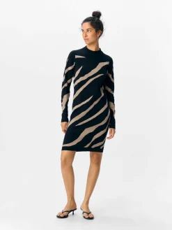 Object Vapaa-Ajan Mekot*neulemekko Objray Black Desert Taupe Black desert taupe tiger graphic