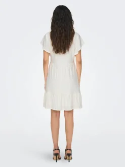 Only Vapaa-Ajan Mekot*mekko Onlsandra S/S V-neck Cloud dancer