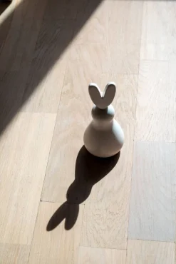 Pentik Pääsiäinen*puukoriste Pupunen 15 cm luonnollinen puu