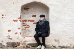 Salon lakkitehdas Hatut, Huivit Ja Käsineet*hattu Huopis Crush MUSTA