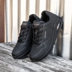 Skechers Tennarit Ja Sneakerit*sneakerit Womens Uno Stand On Air BBK BBK Black Black