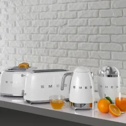 Smeg Leivänpaahtimet Ja Grillit*leivänpaahdin TSF03WHEU 4-viipaleen, valkoinen