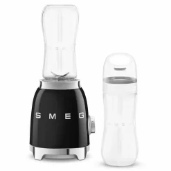Smeg Tehosekoittimet Ja Vatkaimet*tehosekoitin kahdella 600 ml pullolla, musta PBF01BLEU