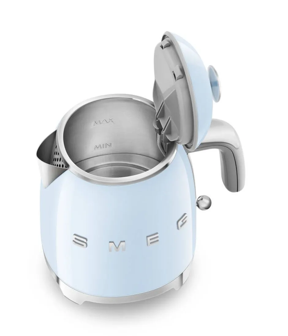 Smeg Kahvi Ja Kuumat Juomat*vedenkeitin KLF05PBEU 0,8 L sininen