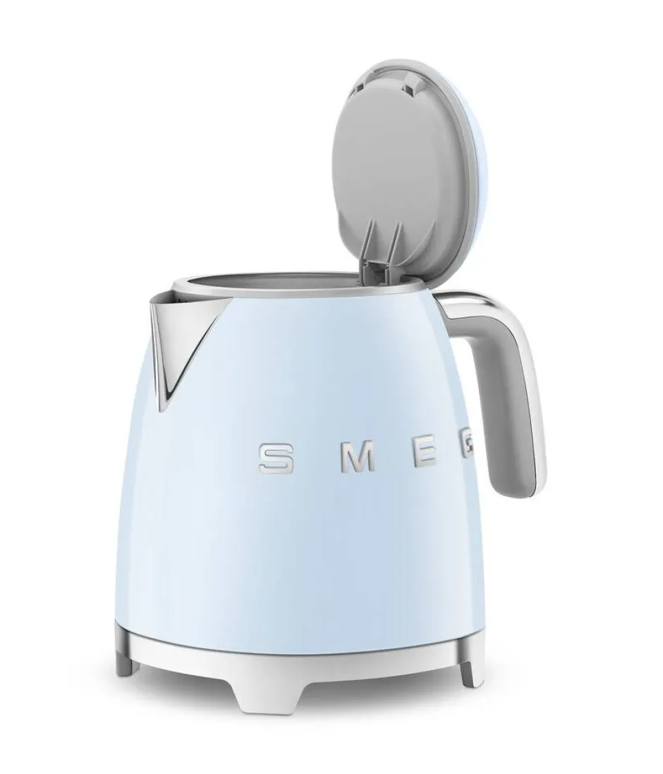 Smeg Kahvi Ja Kuumat Juomat*vedenkeitin KLF05PBEU 0,8 L sininen