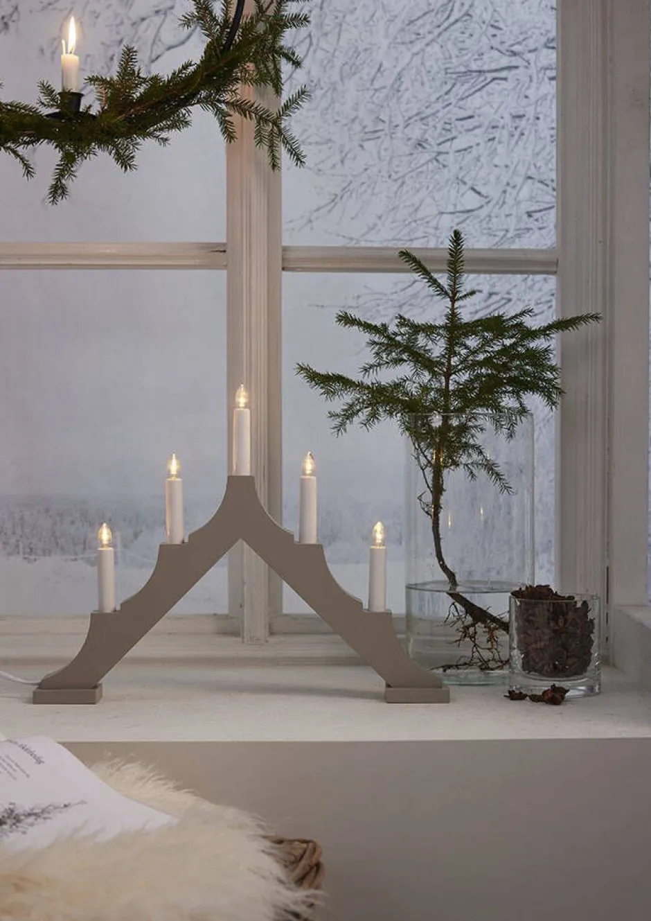 Star Trading Koriste- Ja Kausivalot*kynttelikkö Alma 5 l beige