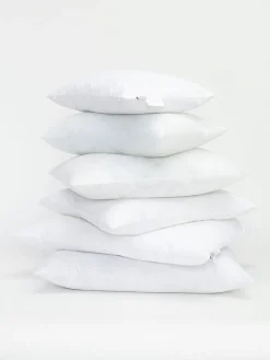 Svanefors Sisustustekstiilit*sisätyyny 70x70 cm höyhentäyte