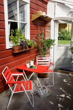 Varax Puutarhakalusteet*Pöytä Retro 401 punavalkoinen