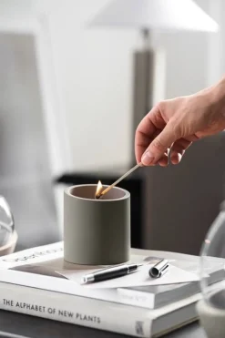 Villeroy&Boch Tuoksukynttilät Ja Huonetuoksut|Kynttilät Ja Huonetuoksut*NewMoon Home tuoksukynttilä 8,5x8,5x9 cm 0,25l harmaa Fantasy