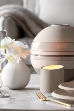 Villeroy&Boch Tuoksukynttilät Ja Huonetuoksut|Kynttilät Ja Huonetuoksut*NewMoon Home tuoksukynttilä 8,5x8,5x9 cm 0,25l beige Energy