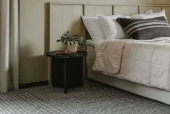VM-Carpet Keskilattiamatot*Aari 12 antrasiitti, kantti 5450, 133*200 cm