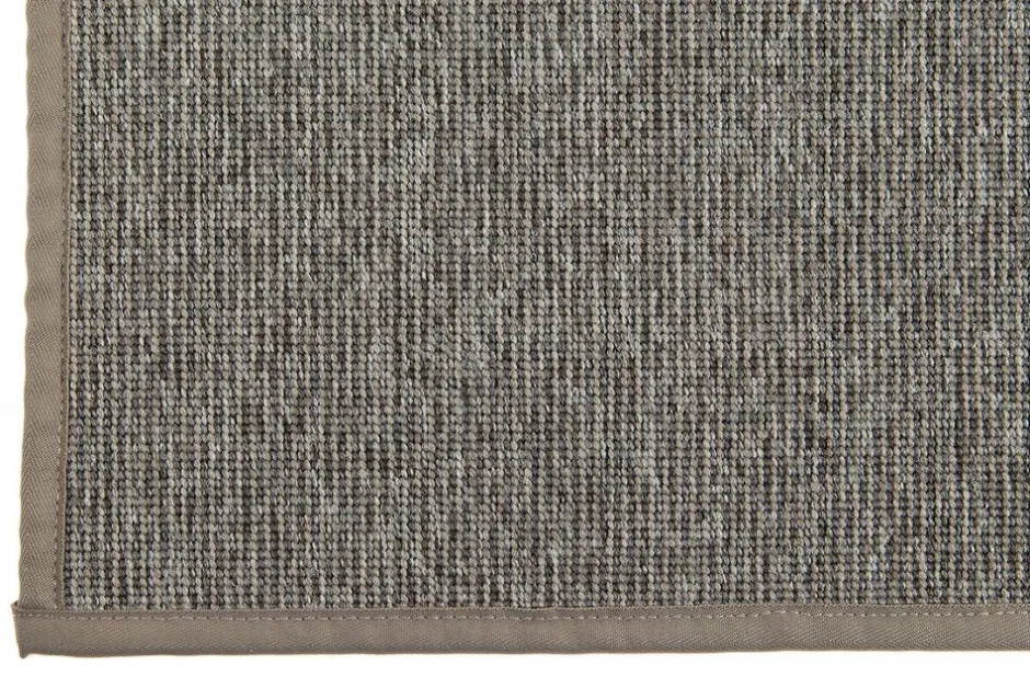 VM-Carpet Keskilattiamatot*Balanssi 93 vaaleanharmaa, 133*200 cm, kantti 5434