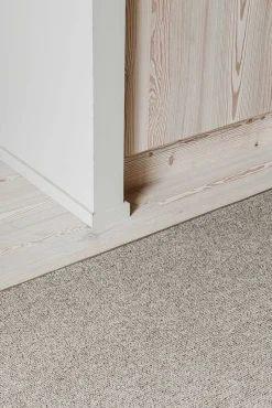 VM-Carpet Keskilattiamatot*Duuri 4713 v.beige, 200*300 cm, kantti 5978