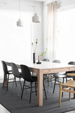 VM-Carpet Keskilattiamatot*matto Elsa 200x300 cm musta