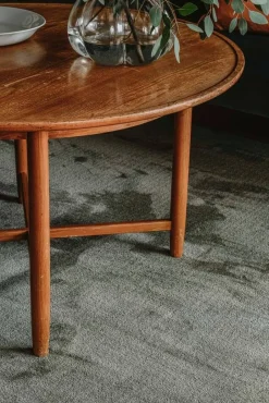 VM-Carpet Keskilattiamatot*Puuteri 164 oliivi, 133*200 cm, kantti 5921